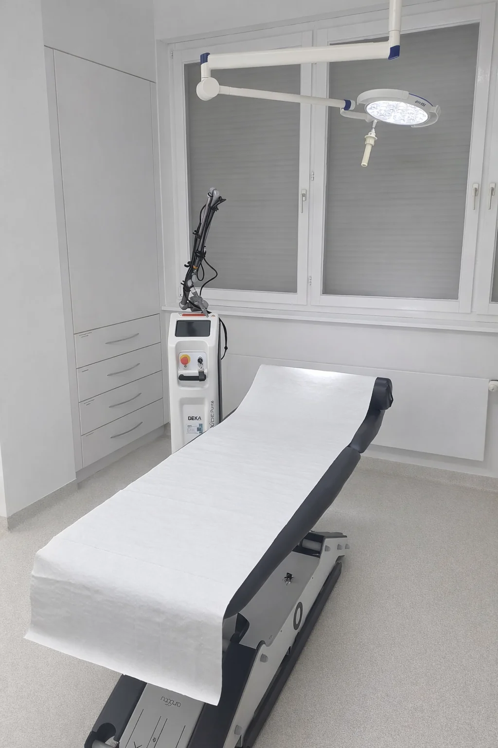 VESTIDERM CO2-Laser Behandlung in Berlin-Steglitz - Deka Smartxside Punto Berlin